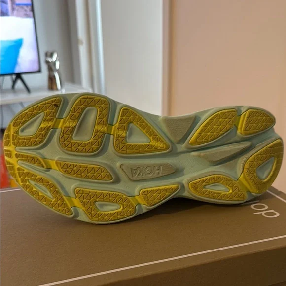 Hoka White and Green Athletic Shoes for Performance - Picture 4 of 4